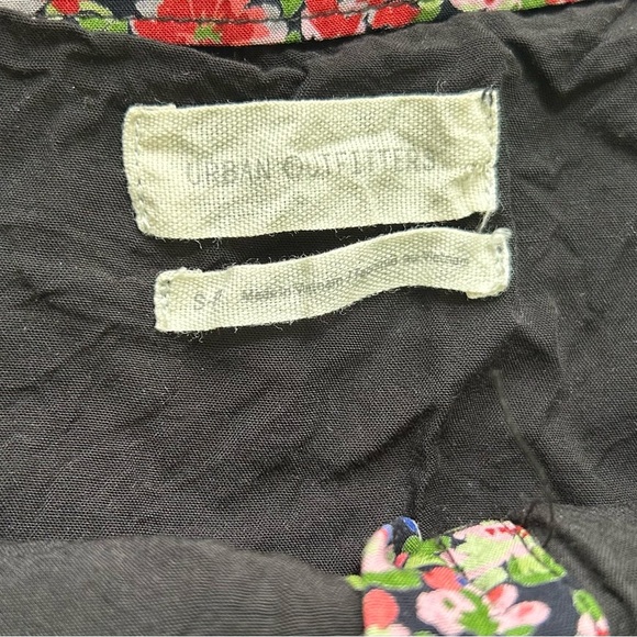 URBAN OUTFITTERS Floral Women's Skirt size S-P - Picture 8 of 9